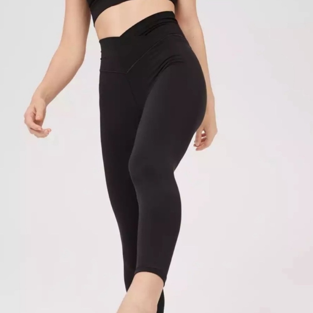 Aerie OFFLINE High Waisted Crossover Leggings